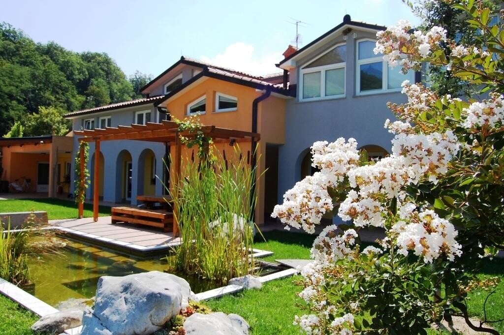 Hiša posebne sorte Restaurant Hiša posebne sorte Restaurant