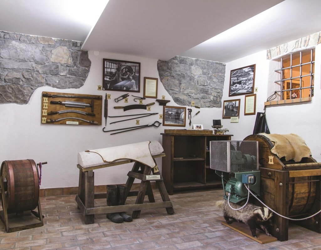 Upload Gallery 23 Evljarski Muzej Tadej Petejan 3 Upload Gallery 23 Evljarski Muzej Tadej Petejan 3