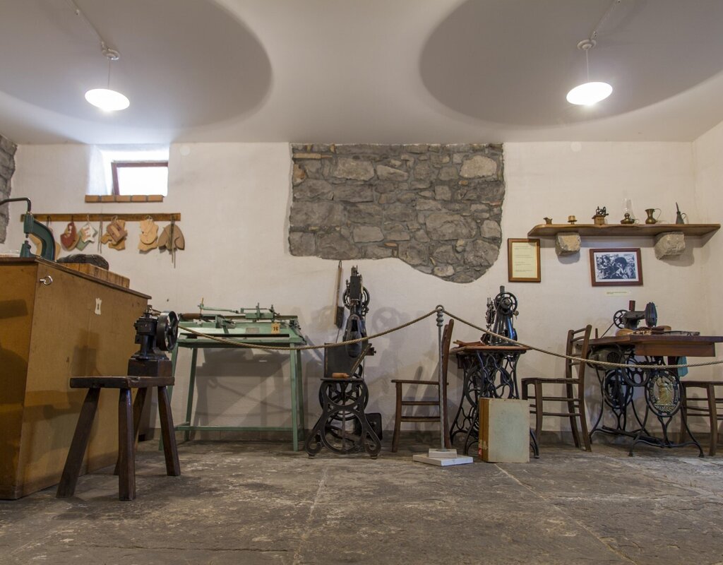 Upload Gallery 23 Evljarski Muzej Tadej Petejan 4 Upload Gallery 23 Evljarski Muzej Tadej Petejan 4