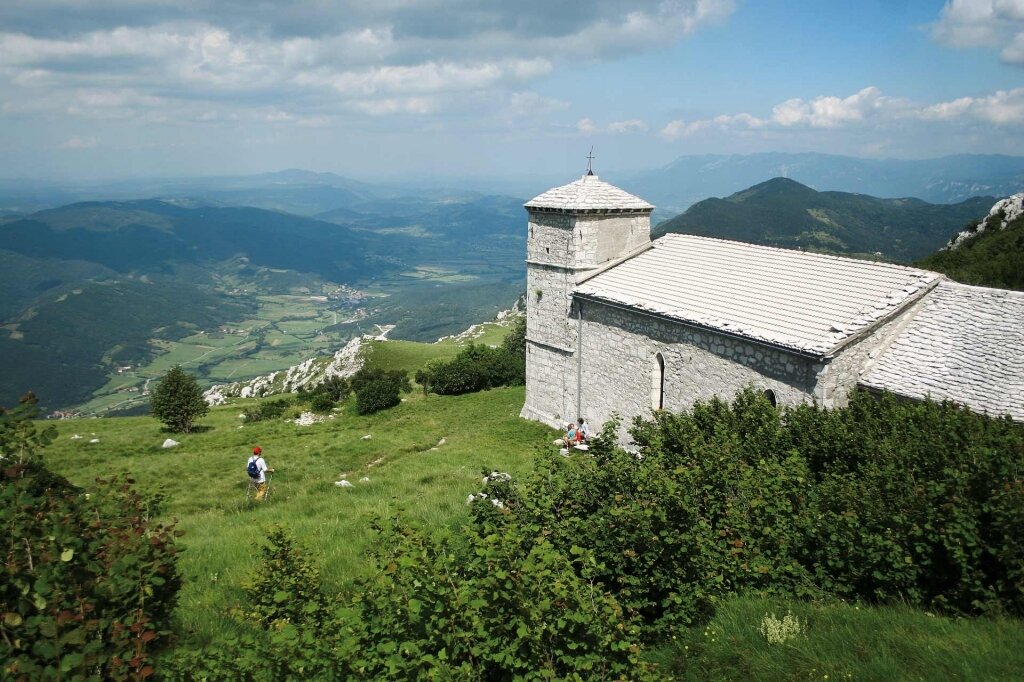 Zavarovana krajina na Nanosu